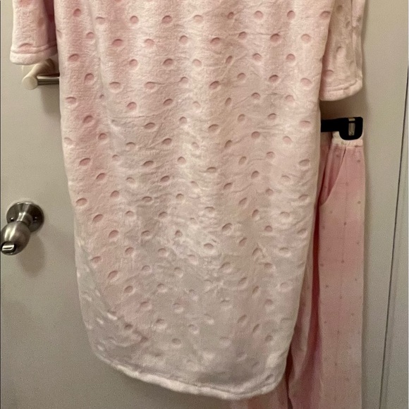 NWT| La Vie En Rose | Plush Hooded PJ Cozy | Full Length | Pink - Picture 5 of 7